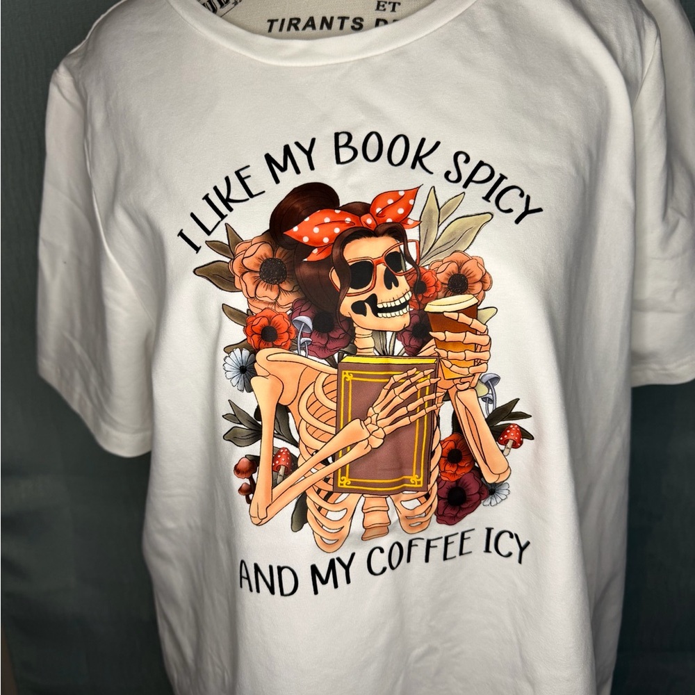 LuLaRoe Essential Tee –       Custom Design – NWT